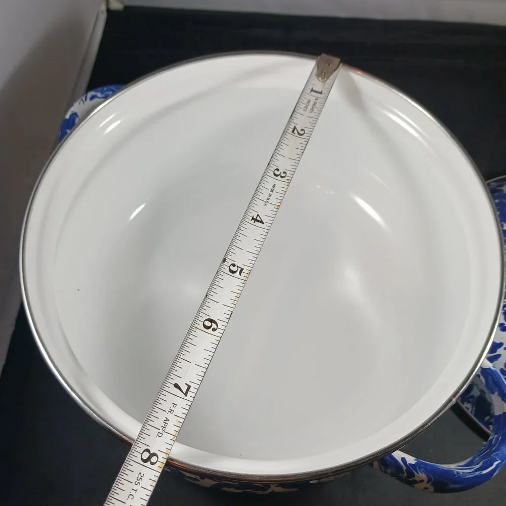 Golden Rabbit Vintage Blue White Enamelware 2.5 Quart Cobalt Swirl Dutch Oven